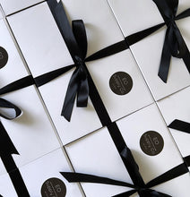 Load image into Gallery viewer, Premium Gift Box