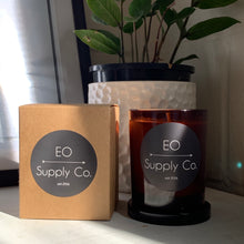Load image into Gallery viewer, EO Amber Oxford Candle