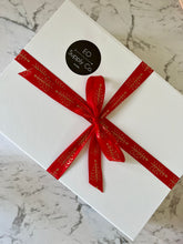 Load image into Gallery viewer, Premium Gift Box
