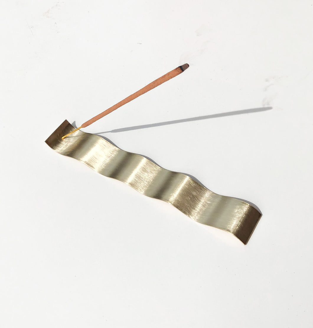 Kirsty Lief Small Wave Incense Holder